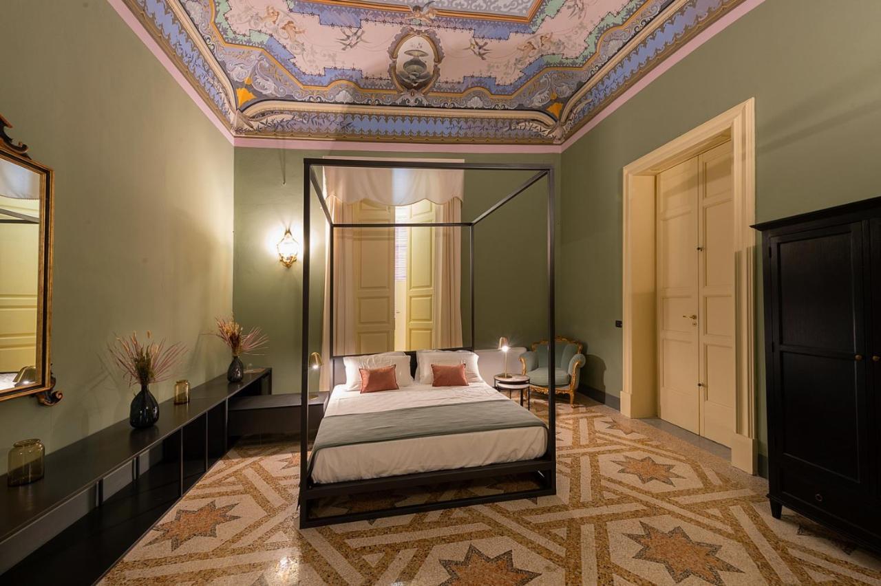 Bed and Breakfast Palazzo Francesco Grassi Aradeo Exterior foto